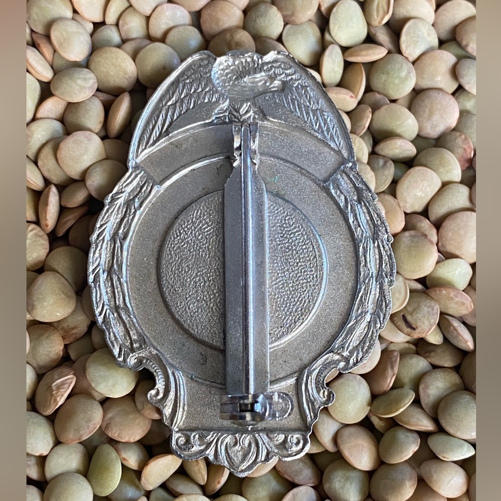 Vintage Silver Metal Fireman Badge Goldendale WA Defunct Badge - Picture 2 of 2